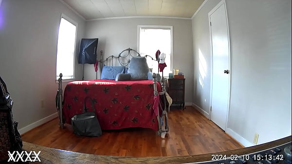 Hidden Camera – “Step” Mom Comes Home From Shopping, Tries On New  Clothes And Masturbates!